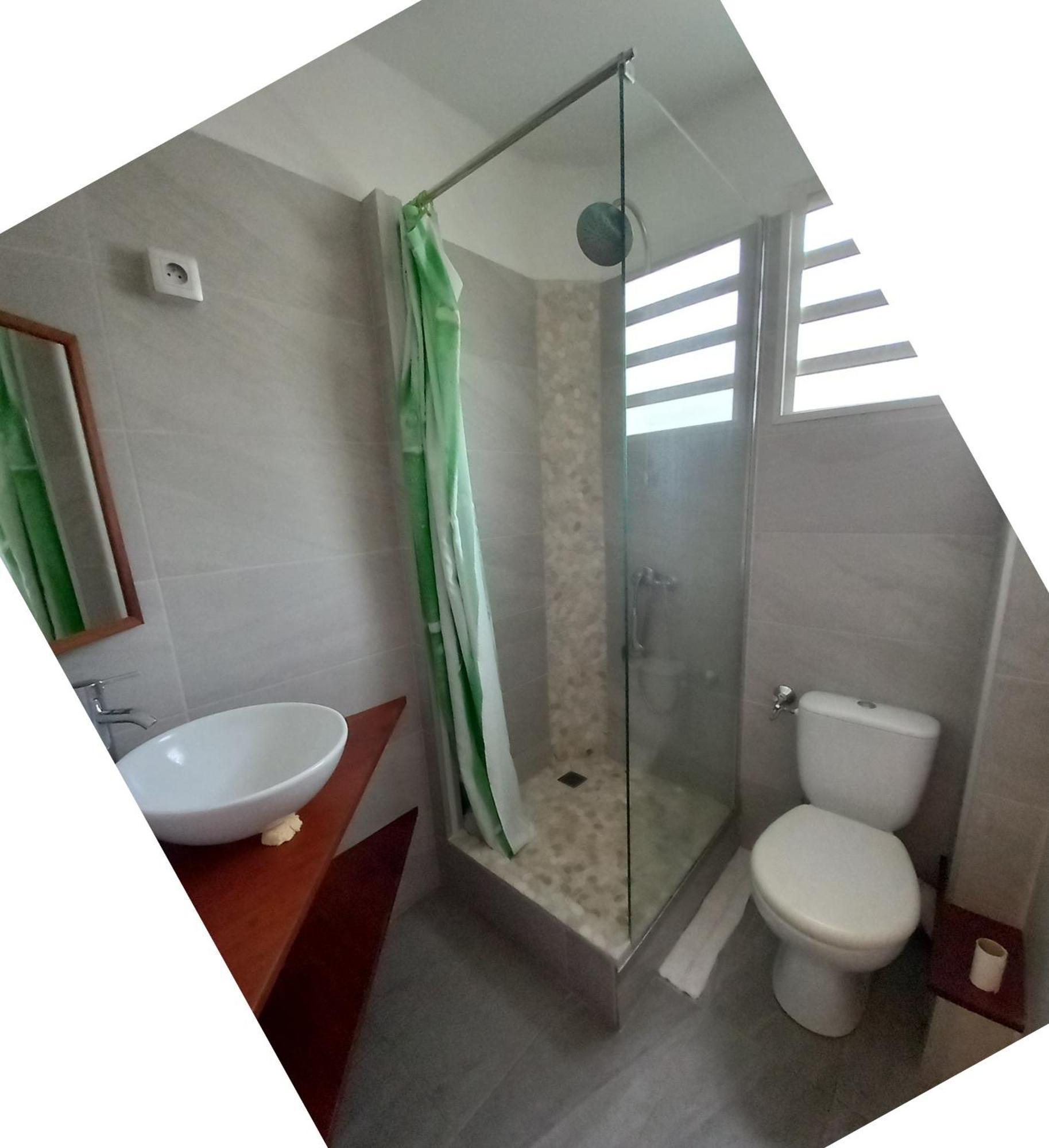 Appartement A Anse Mabouya En Rez De Jardin Avec Piscine A Proximite Des Plages Sainte-Luce Exterior foto